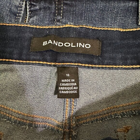Bandolino Jeans - Picture 3 of 4